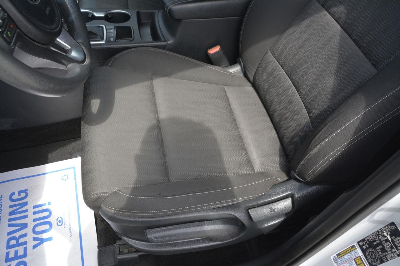 2017 Kia Sportage AWD 4DR LX Photo