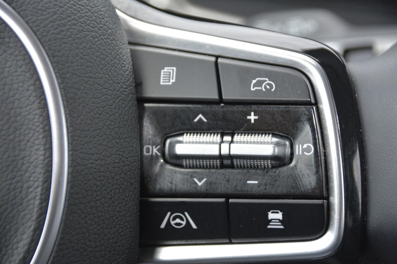 2025 Kia Sorento EX AWD Photo