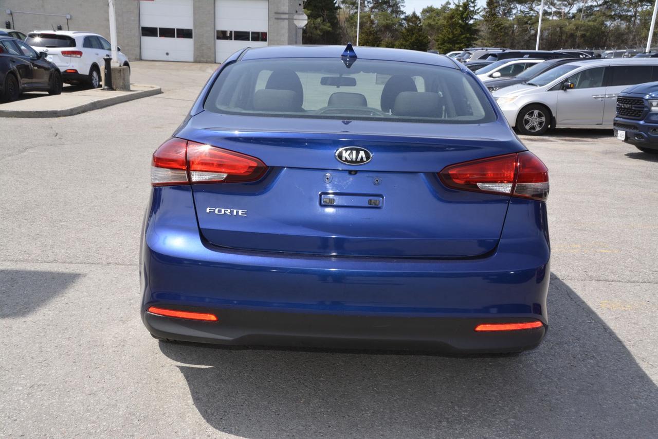 2018 Kia Forte LX AUTO Photo