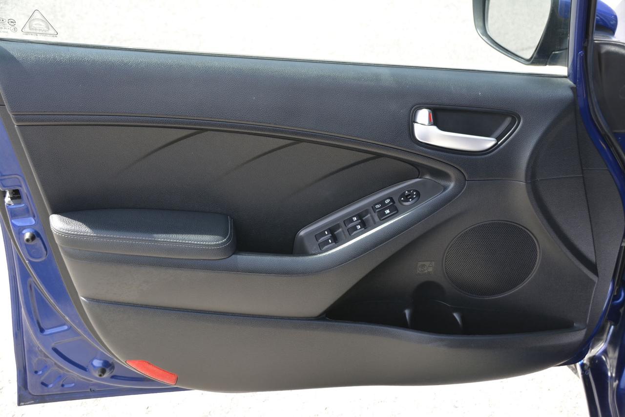 2018 Kia Forte LX AUTO Photo