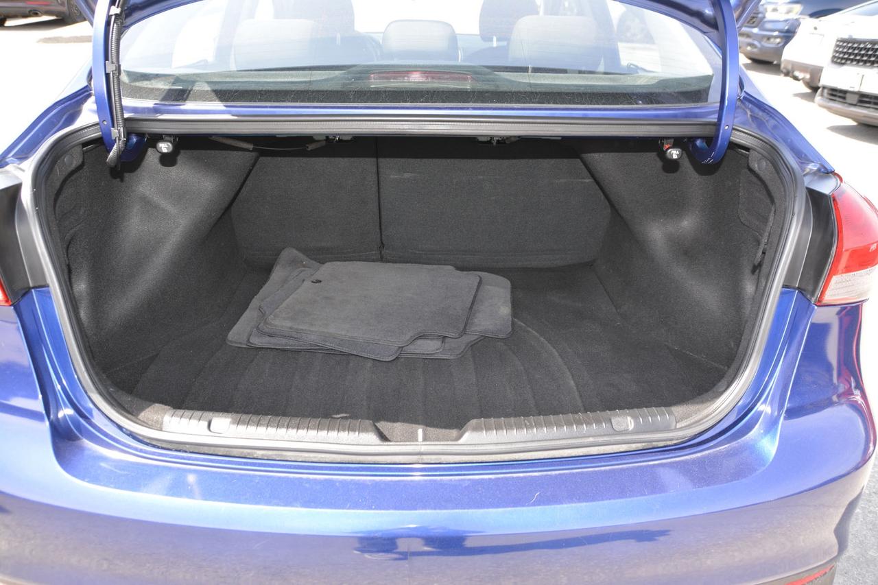 2018 Kia Forte LX AUTO Photo