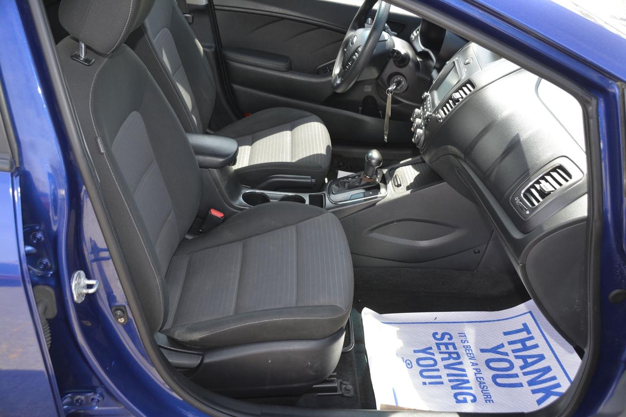 2018 Kia Forte LX AUTO Photo