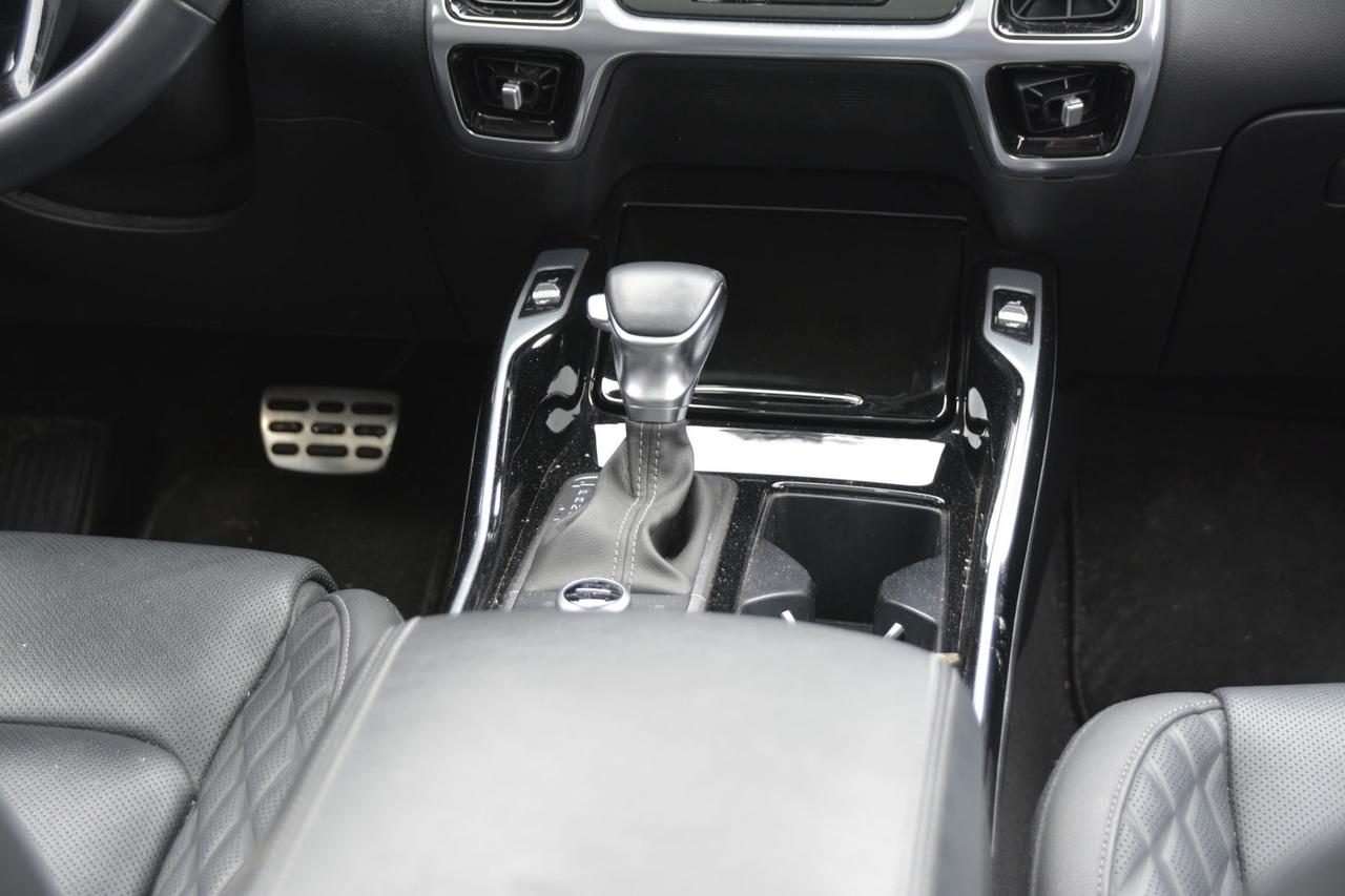 2023 Kia Sorento SX AWD w-Black Leather Photo