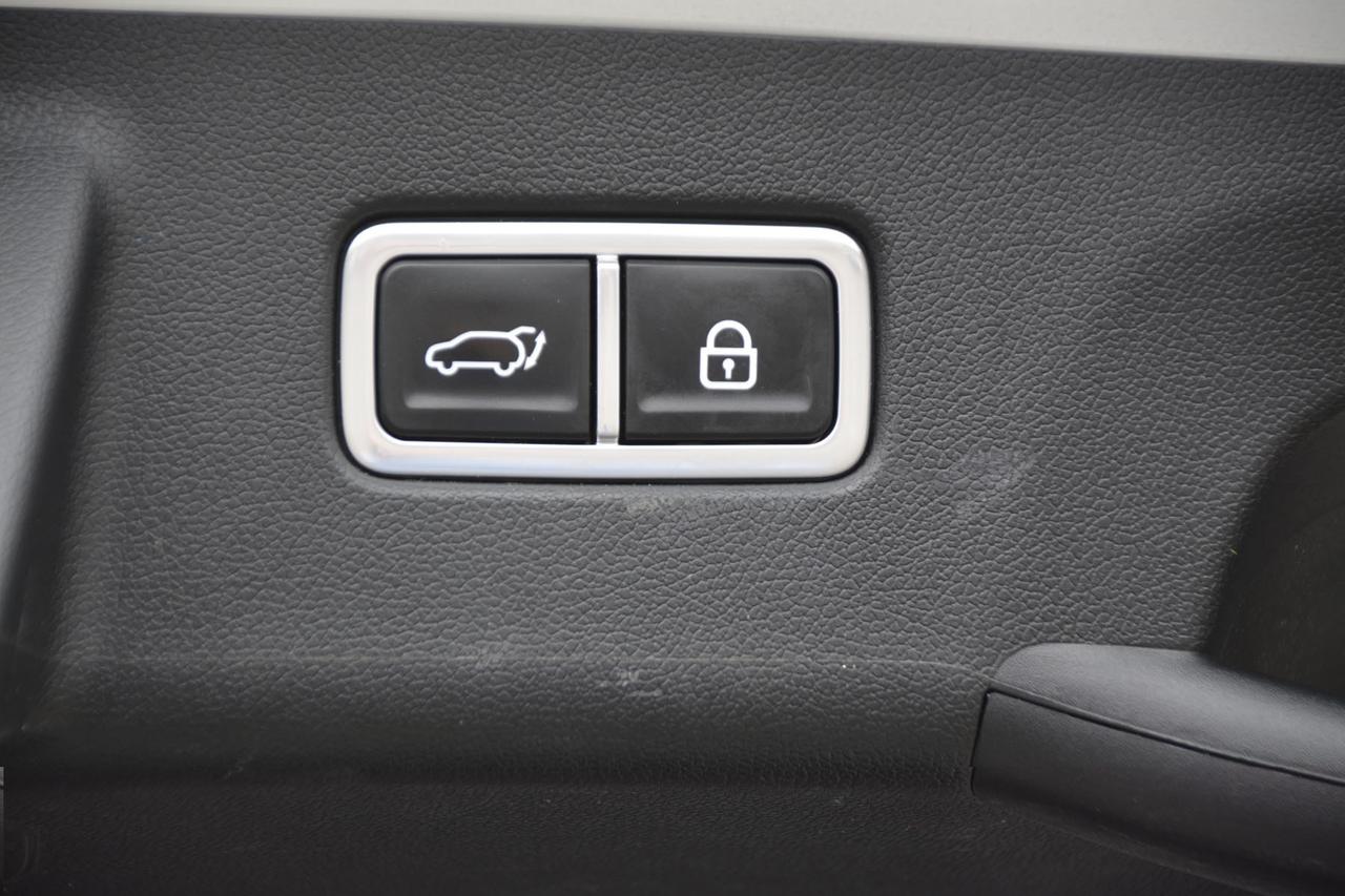 2023 Kia Sorento SX AWD w-Black Leather Photo