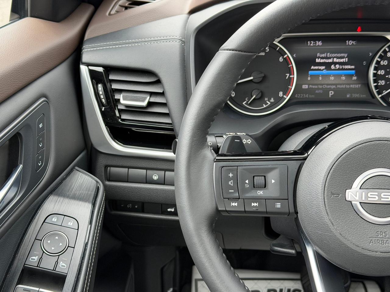 2022 Nissan Rogue SL   AWD   NO ACCIDENT   360 CAMERA Photo