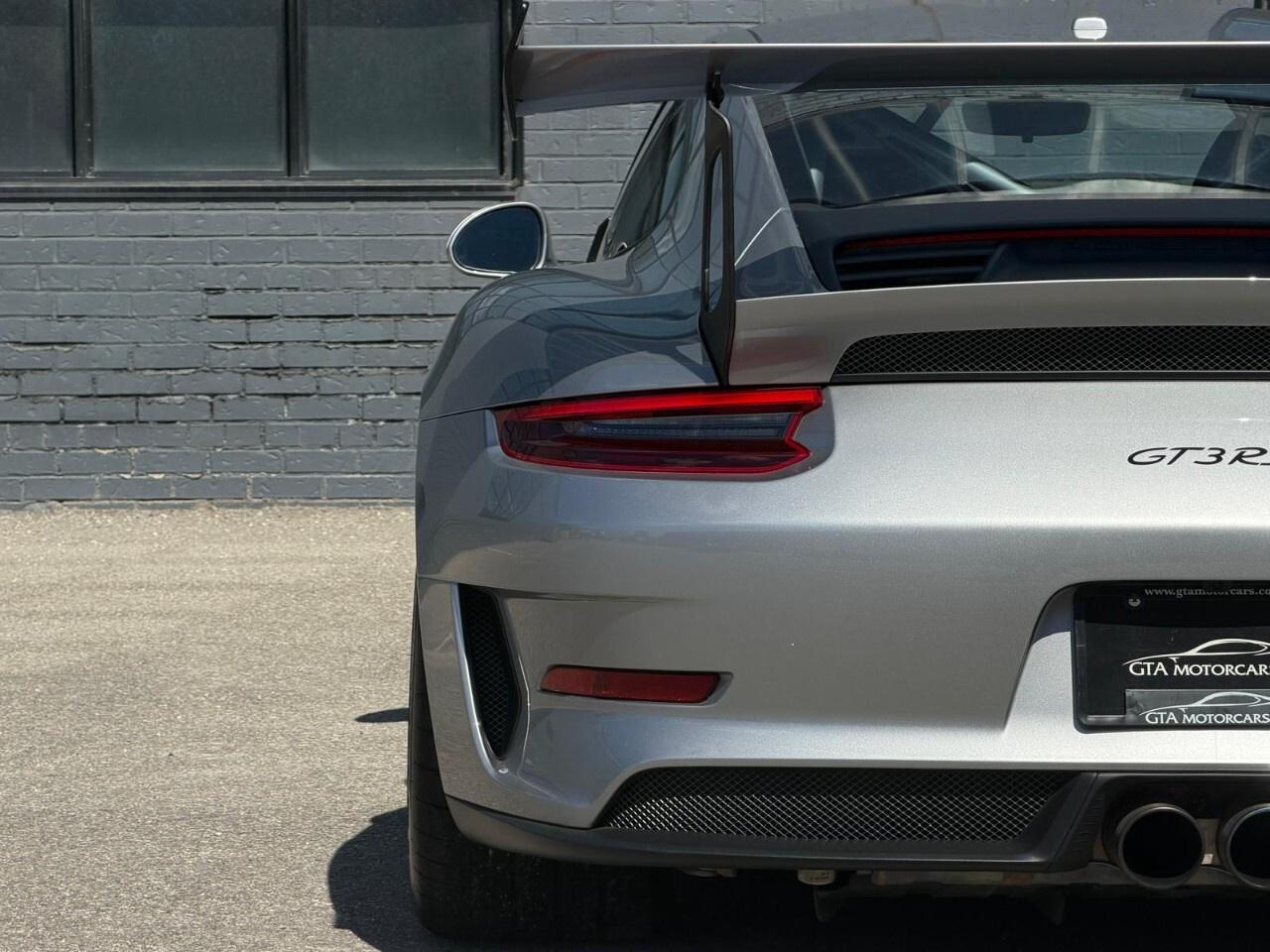 2019 Porsche 911 GT3 RS Coupe Photo