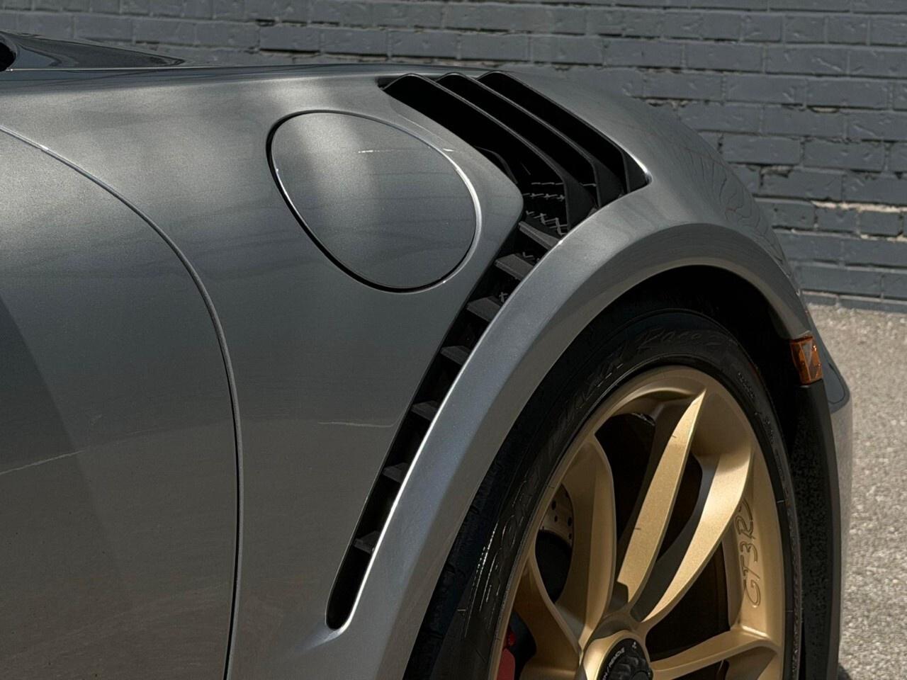 2019 Porsche 911 GT3 RS Coupe Photo