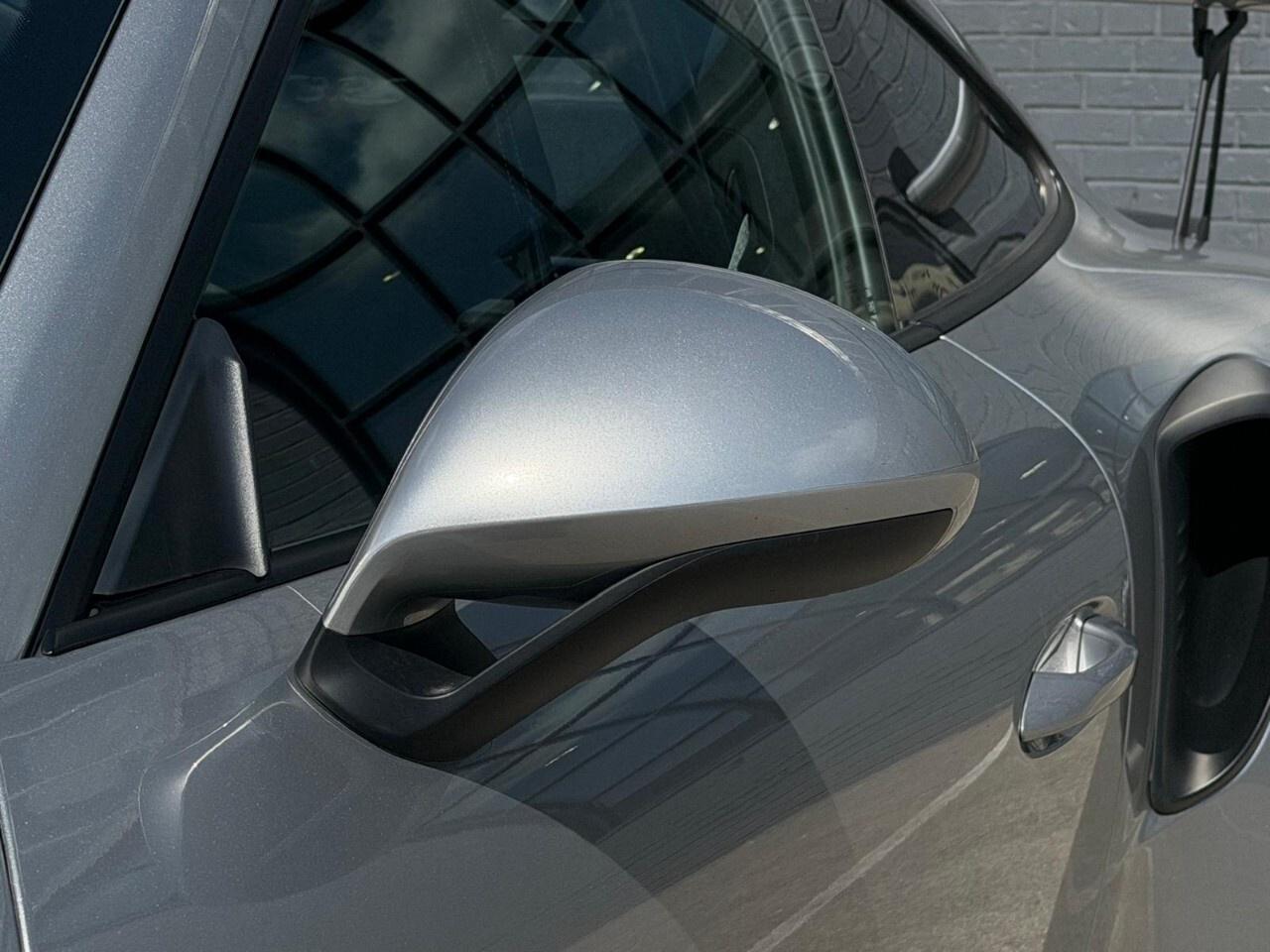 2019 Porsche 911 GT3 RS Coupe Photo