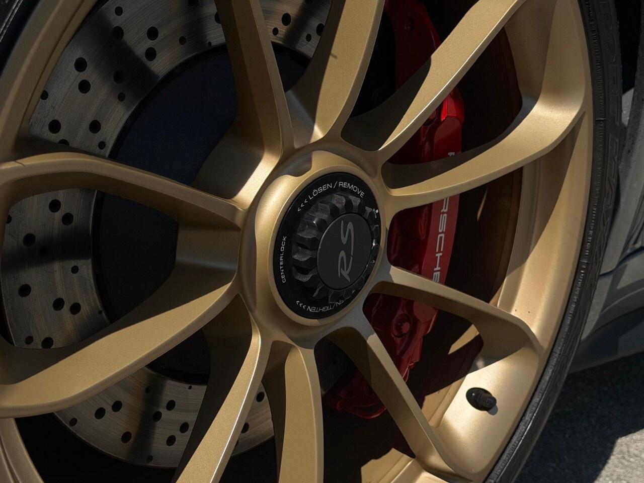 2019 Porsche 911 GT3 RS Coupe Photo