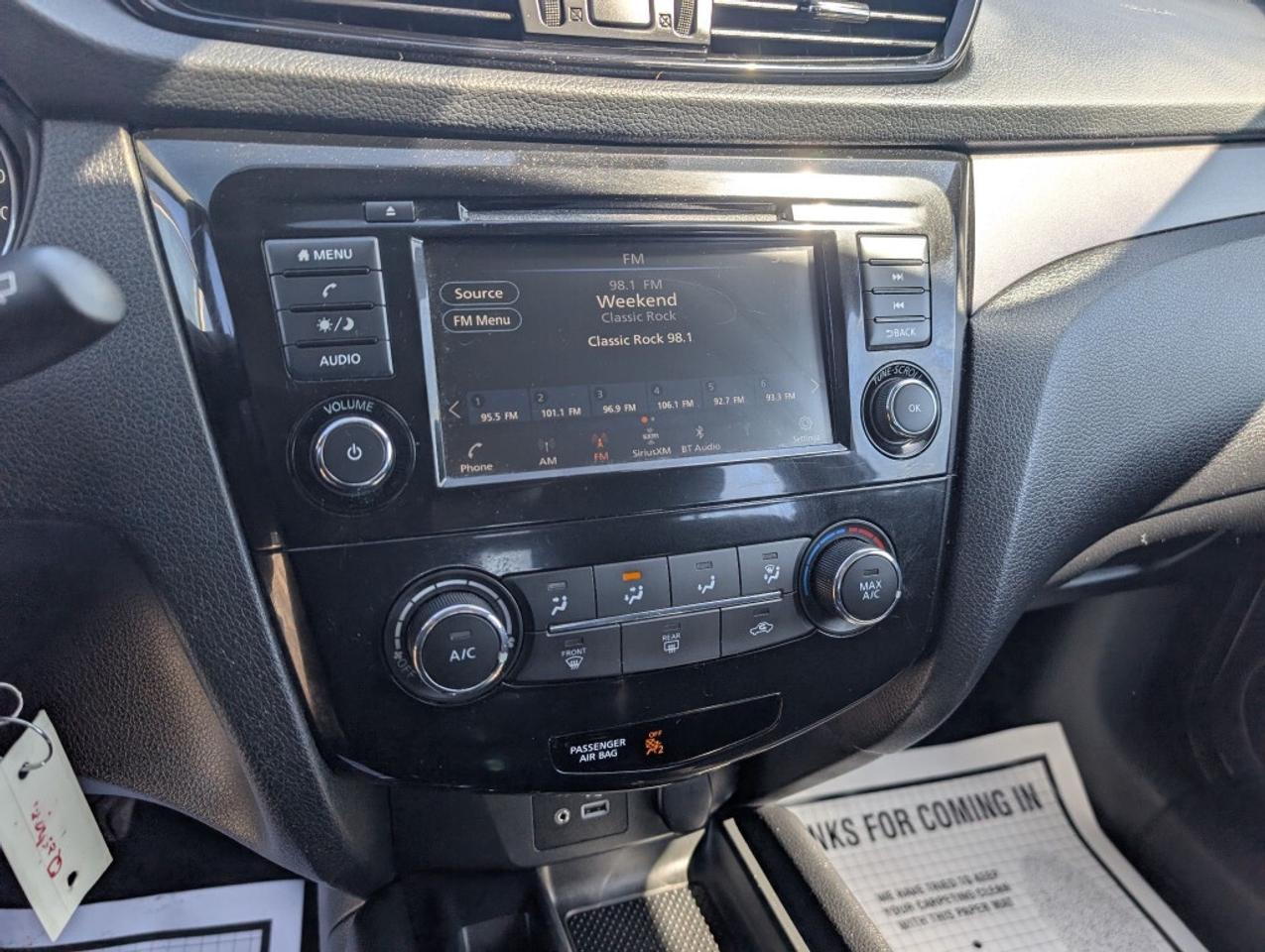 2020 Nissan Qashqai S   CAMERA   HTD SEATS   BLIND SPOT Photo