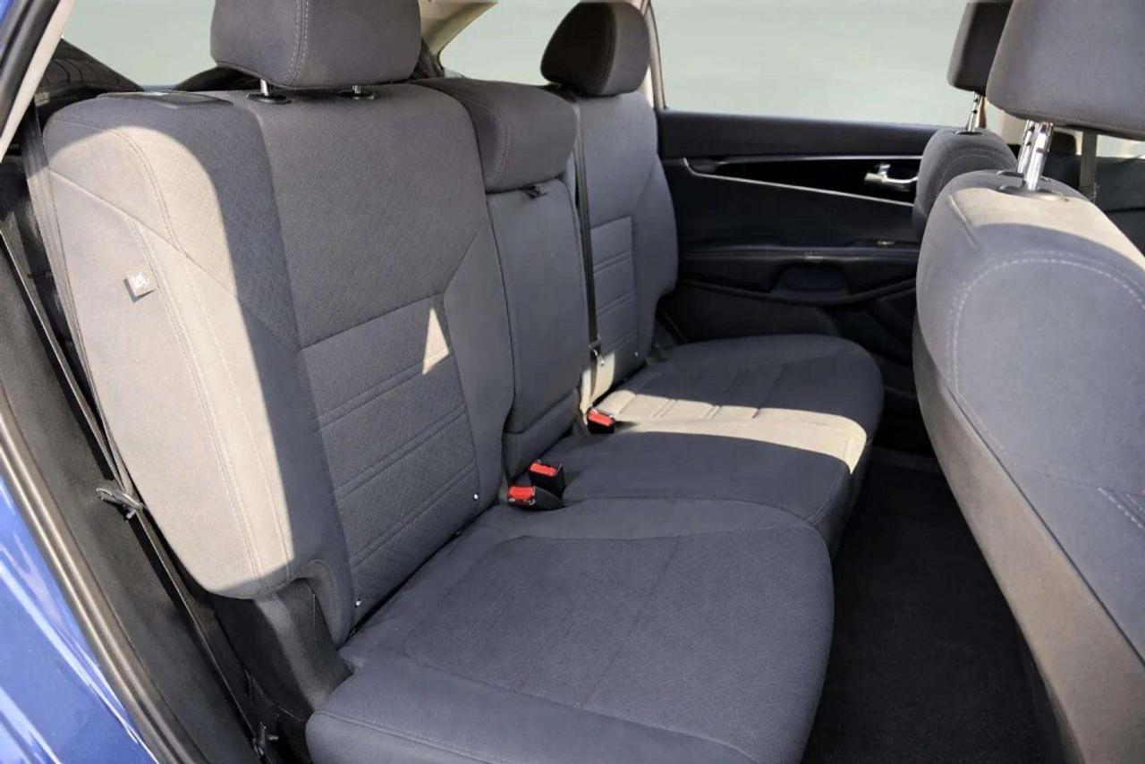2017 Kia Sorento LX -  AWD - 7 SEATER Photo
