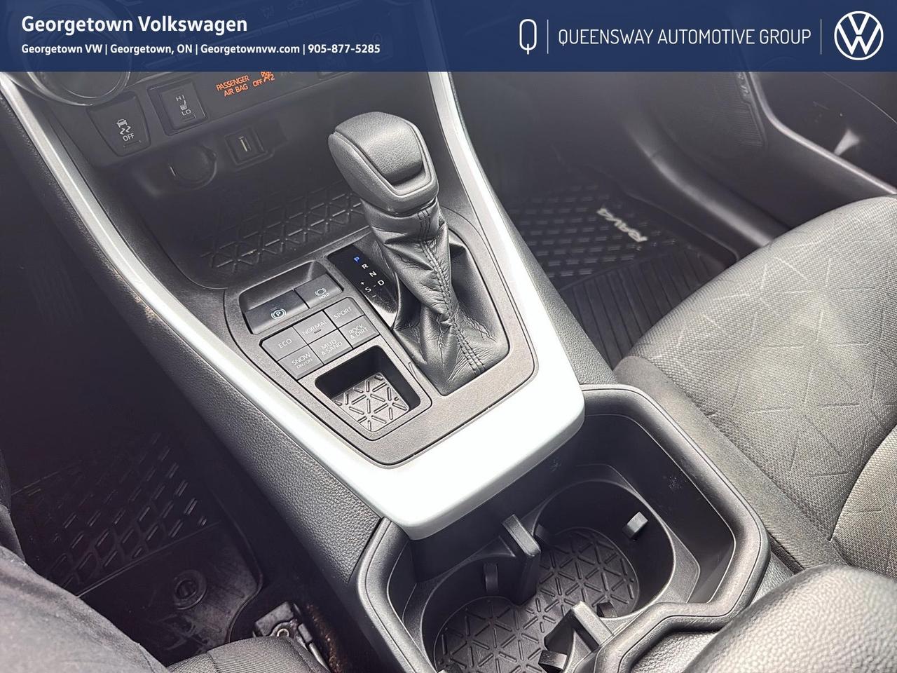 2022 Toyota RAV4 LE Heated Seats   Apple Carplay   Rear Camera Photo