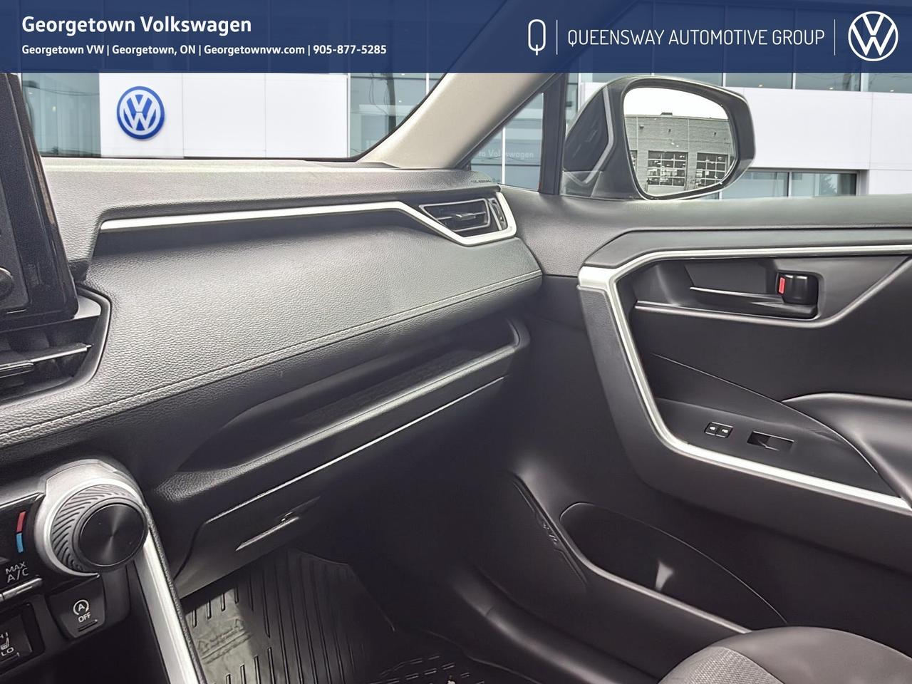 2022 Toyota RAV4 LE Heated Seats   Apple Carplay   Rear Camera Photo