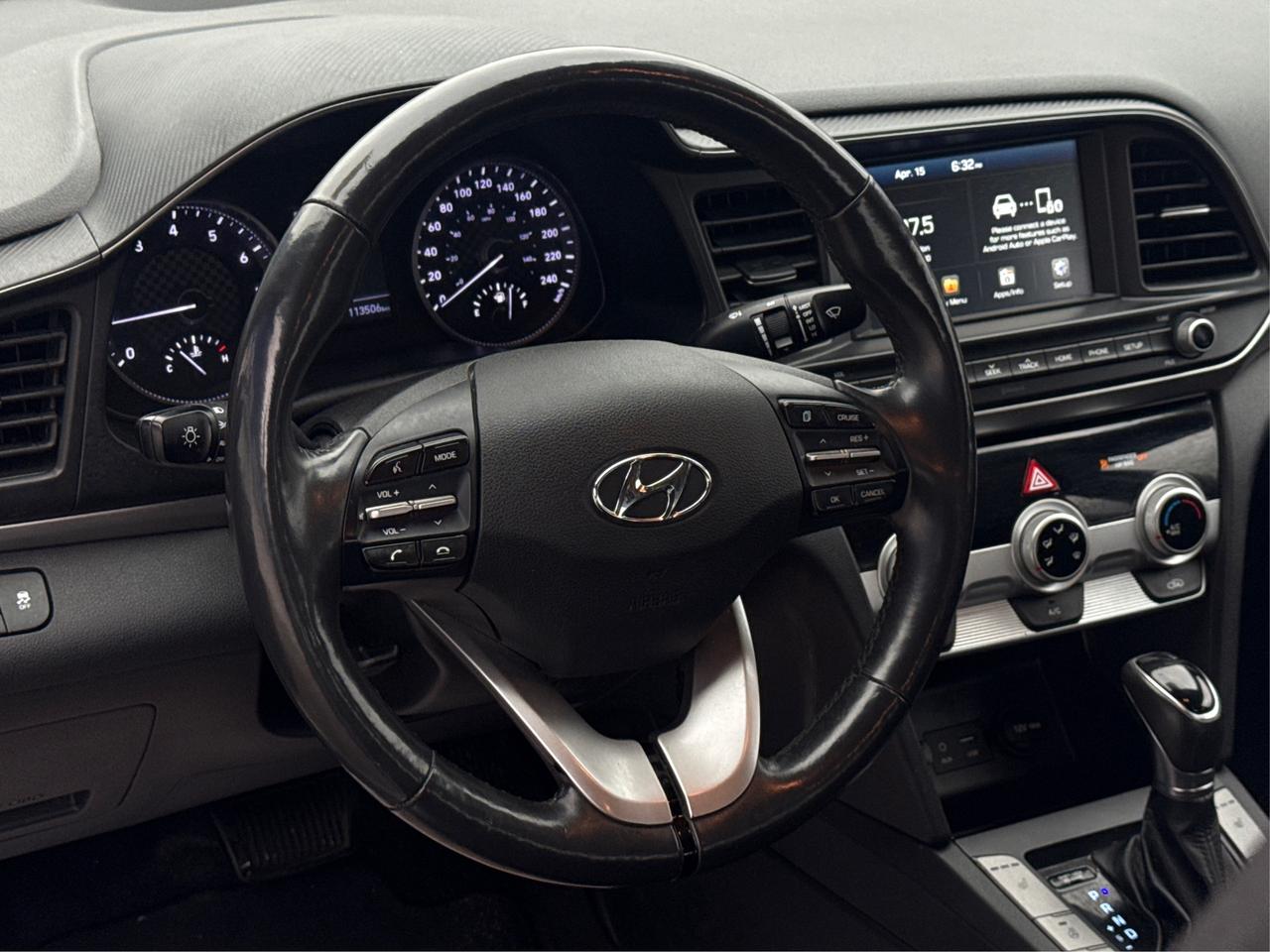 2020 Hyundai Elantra LEATHER SUNROOF PWR SEAT WE FINANCE ALL CREDIT! Photo