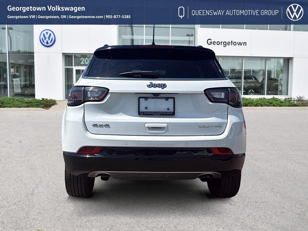 2023 Jeep Compass LIMITED Photo
