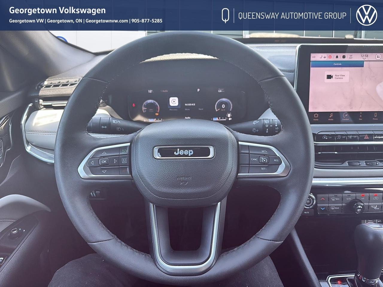 2023 Jeep Compass LIMITED Photo