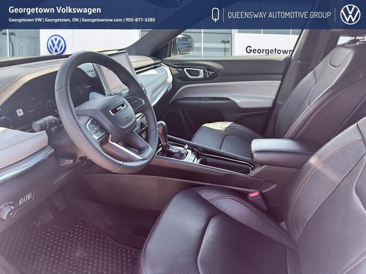 2023 Jeep Compass LIMITED Photo