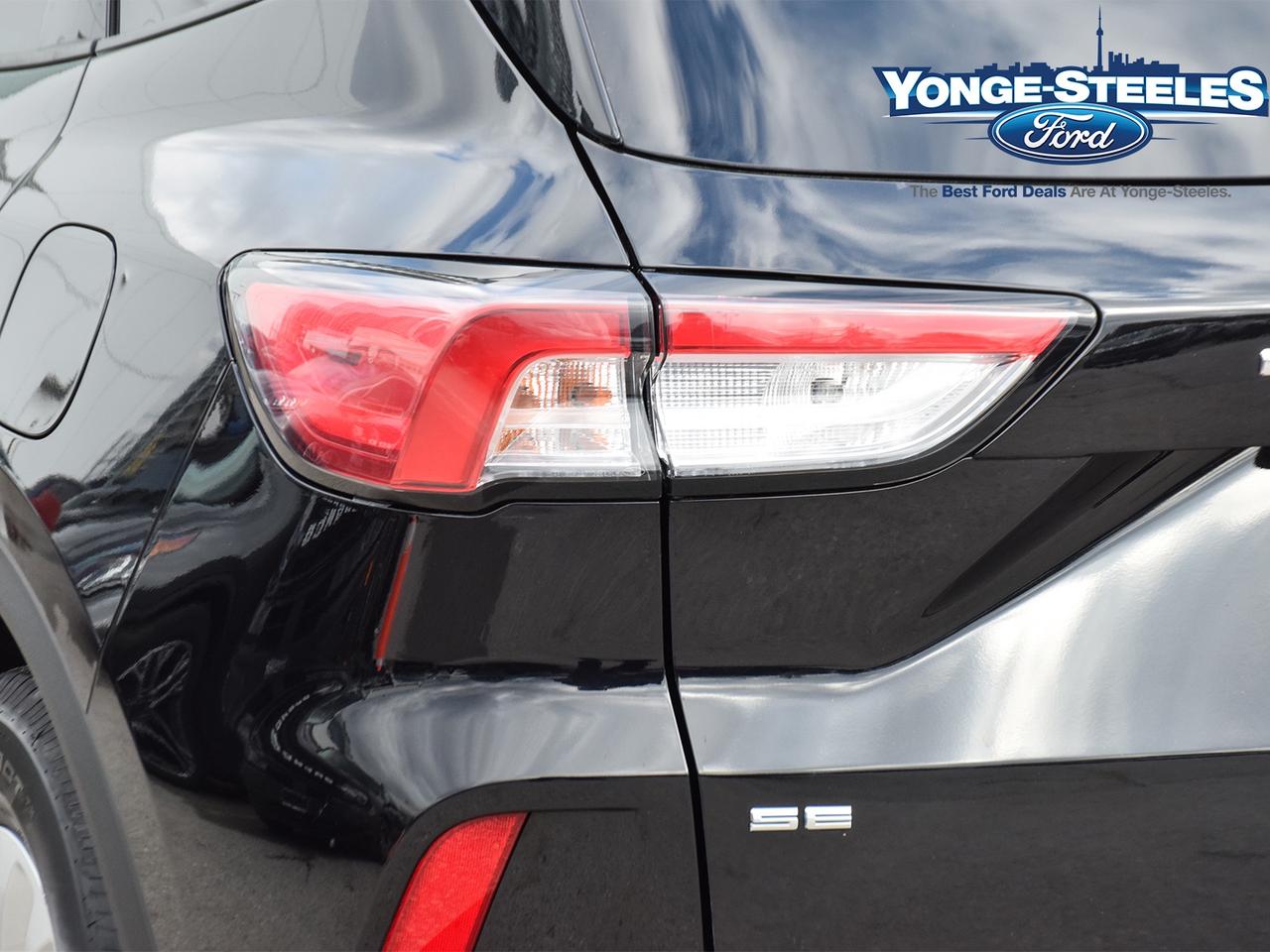 2021 Ford Escape 201A   COPILOT 360   COLD WEATHER   HEATED STEERIN Photo