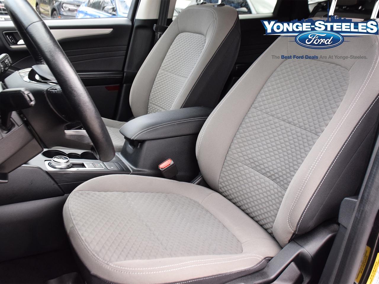 2021 Ford Escape 201A   COPILOT 360   COLD WEATHER   HEATED STEERIN Photo