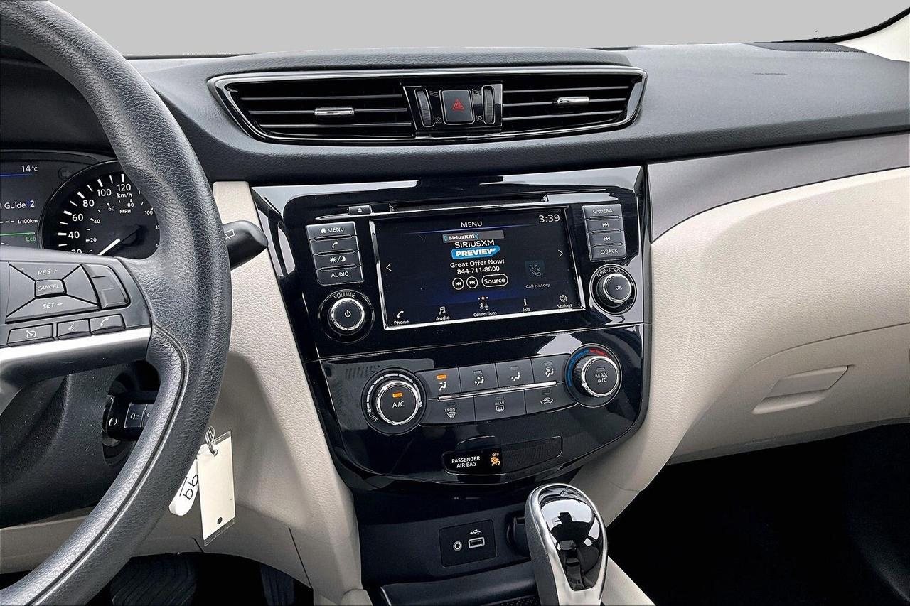 2021 Nissan Qashqai S   HEATED SEATS   BLIND SPOT ALERT   CARPLAY Photo