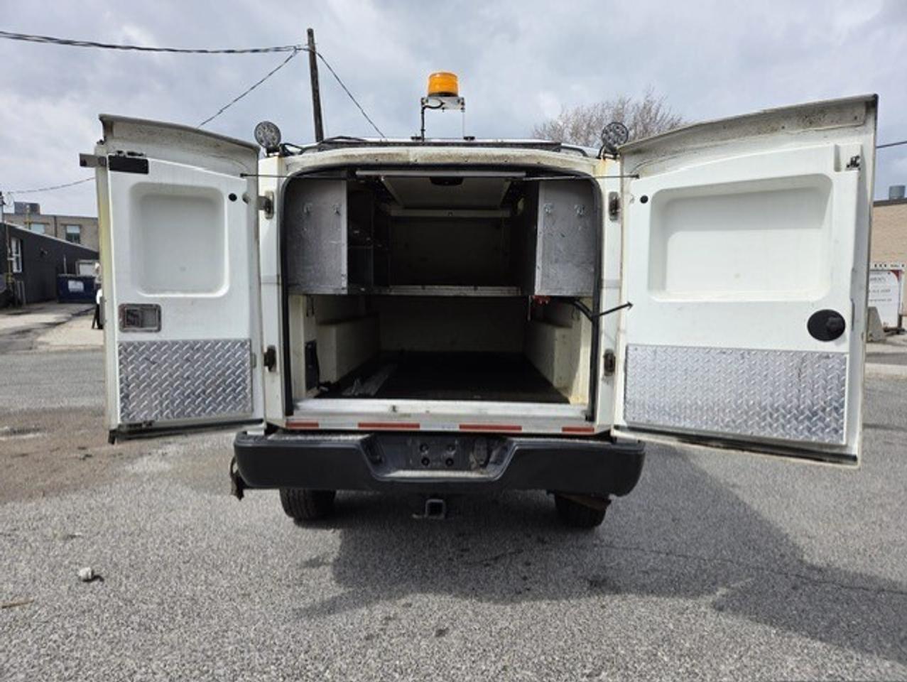 2016 RAM 2500 4WD CREW CAB-LONG BOX-SPACE KAP-CERTIFIED-1 OWNER Photo
