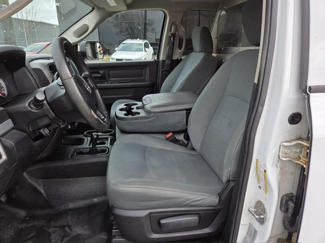 2016 RAM 2500 4WD CREW CAB-LONG BOX-SPACE KAP-CERTIFIED-1 OWNER Photo