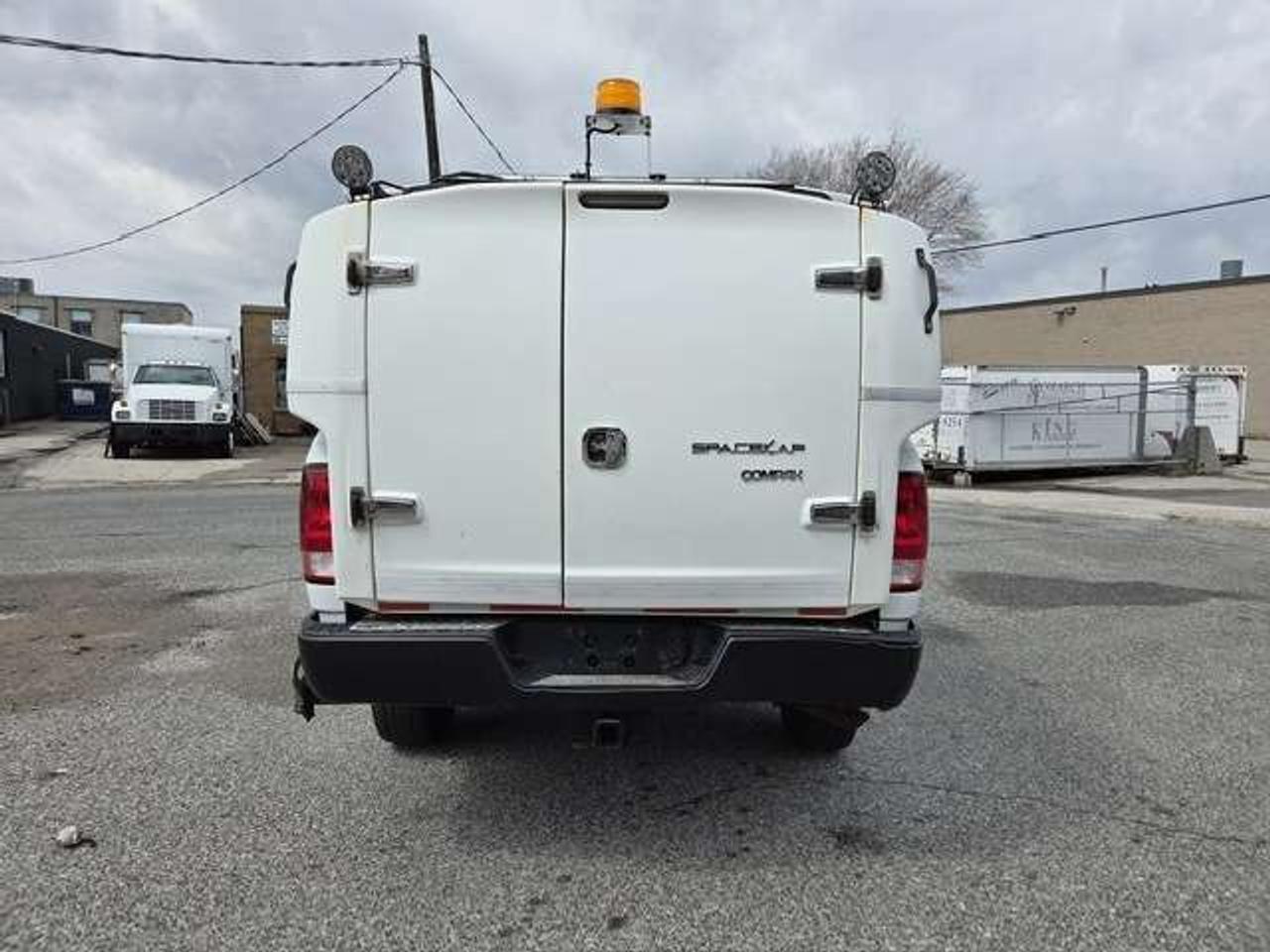 2016 RAM 2500 4WD CREW CAB-LONG BOX-SPACE KAP-CERTIFIED-1 OWNER Photo4