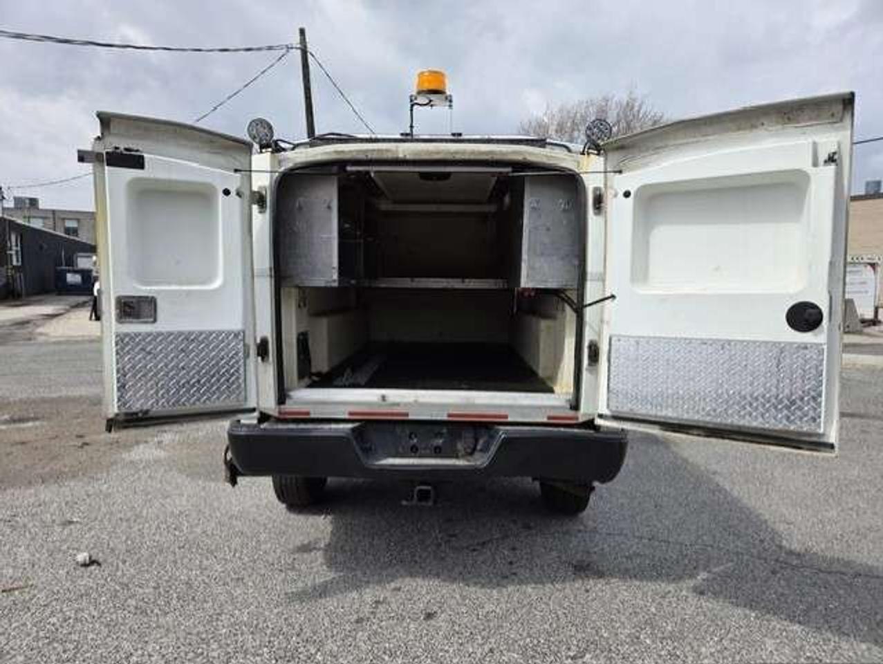 2016 RAM 2500 4WD CREW CAB-LONG BOX-SPACE KAP-CERTIFIED-1 OWNER Photo