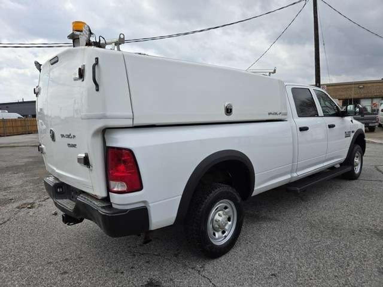 2016 RAM 2500 4WD CREW CAB-LONG BOX-SPACE KAP-CERTIFIED-1 OWNER Photo