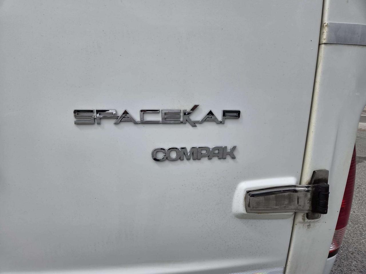 2016 RAM 2500 4WD CREW CAB-LONG BOX-SPACE KAP-CERTIFIED-1 OWNER Photo