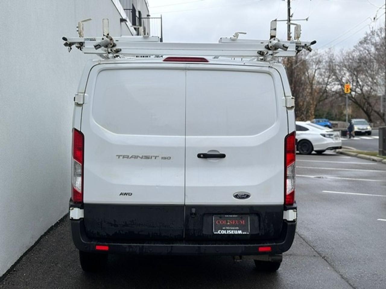 2021 Ford Transit Cargo Van T-150 AWD LADDER RACK-DIVIDER-CAMERA-NEW TIRES!!! Photo3