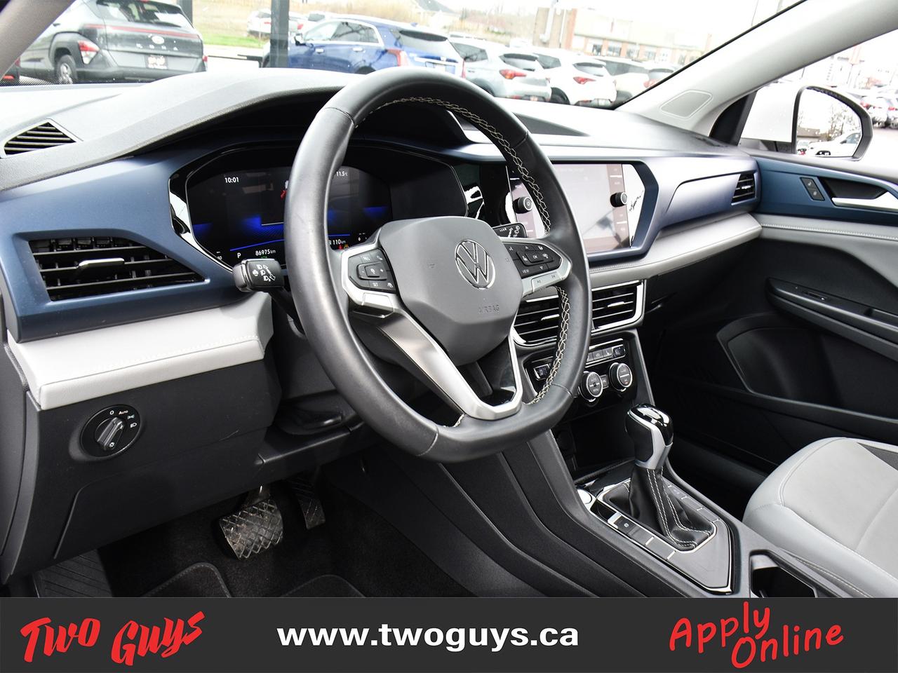 2024 Volkswagen Taos Comfortline FWD Panoroof Back Up Camera Photo