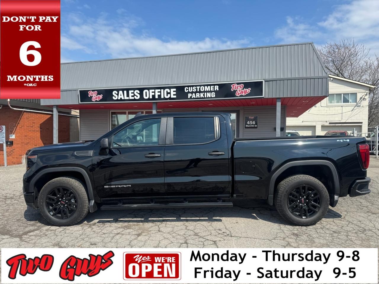 2023 GMC Sierra 1500 4WD Crew Cab 157  Pro Back Up Camera Photo0
