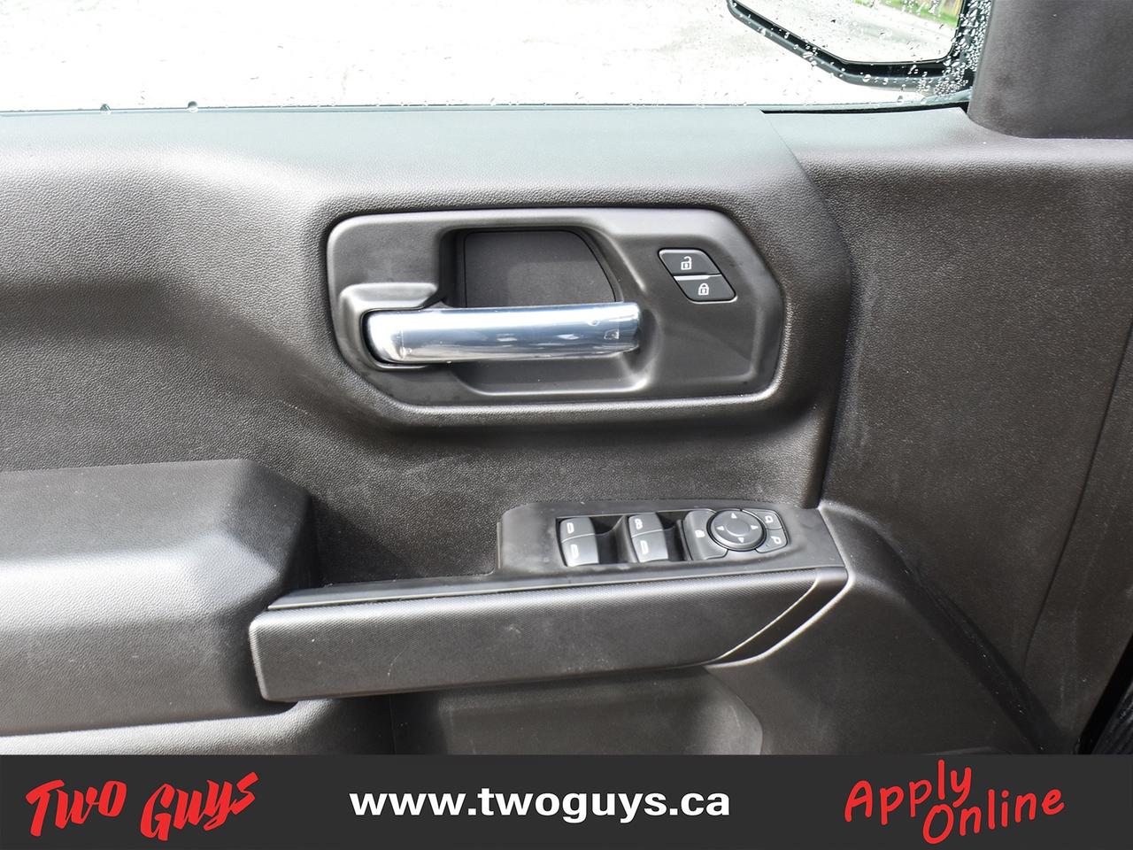 2023 GMC Sierra 1500 4WD Crew Cab 157  Pro Back Up Camera Photo