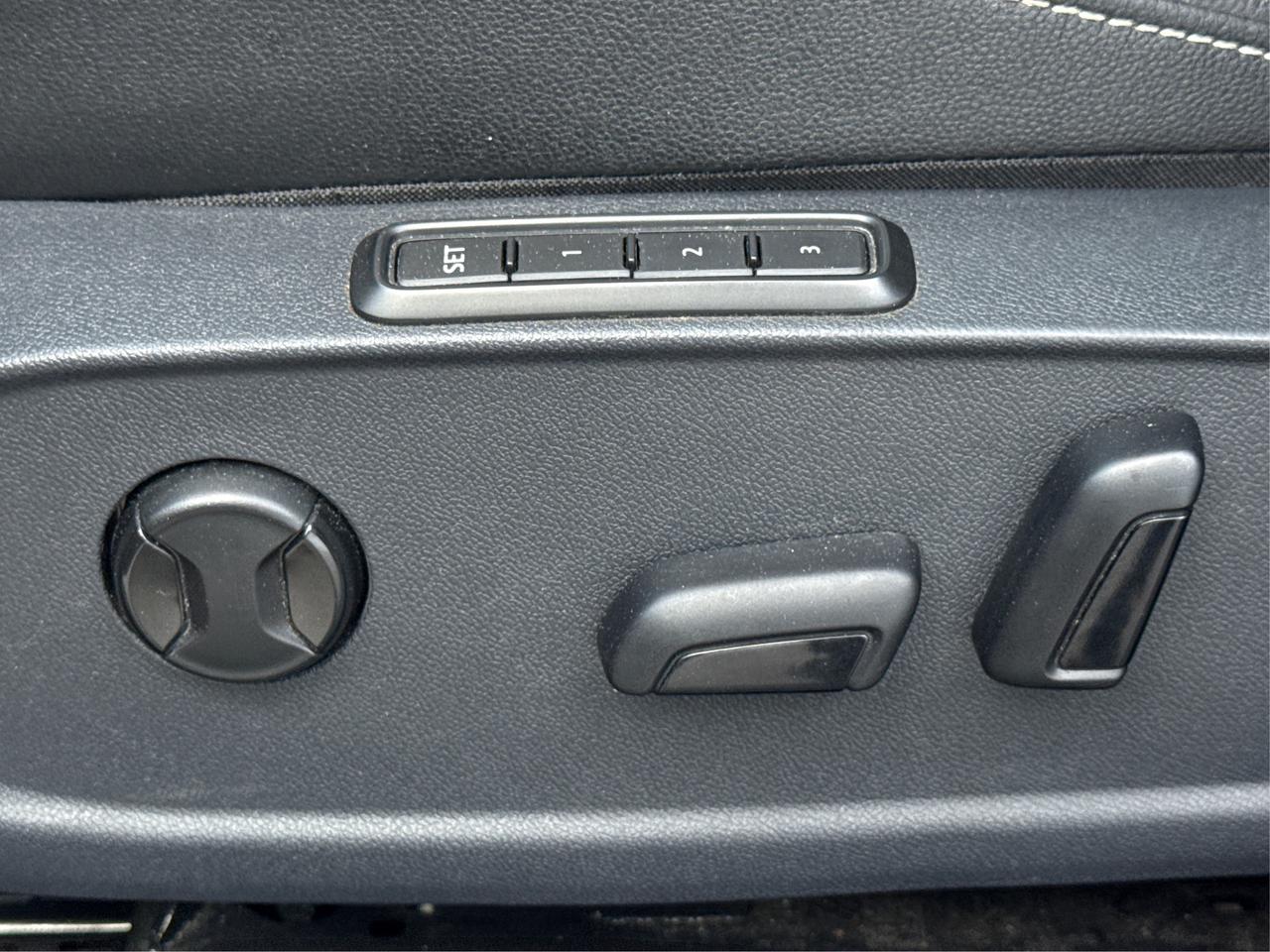 2022 Volkswagen Jetta POWER SEATS SUNROOF REAR CAM WE FINANCE ALL CREDIT Photo