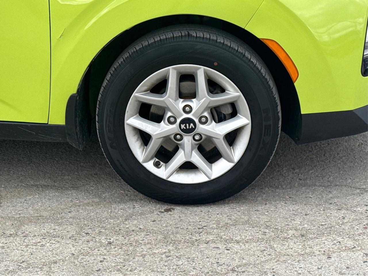 2020 Kia Soul EX HB REAR CAM CLEAN WE FINANCE ALL CREDIT! Photo