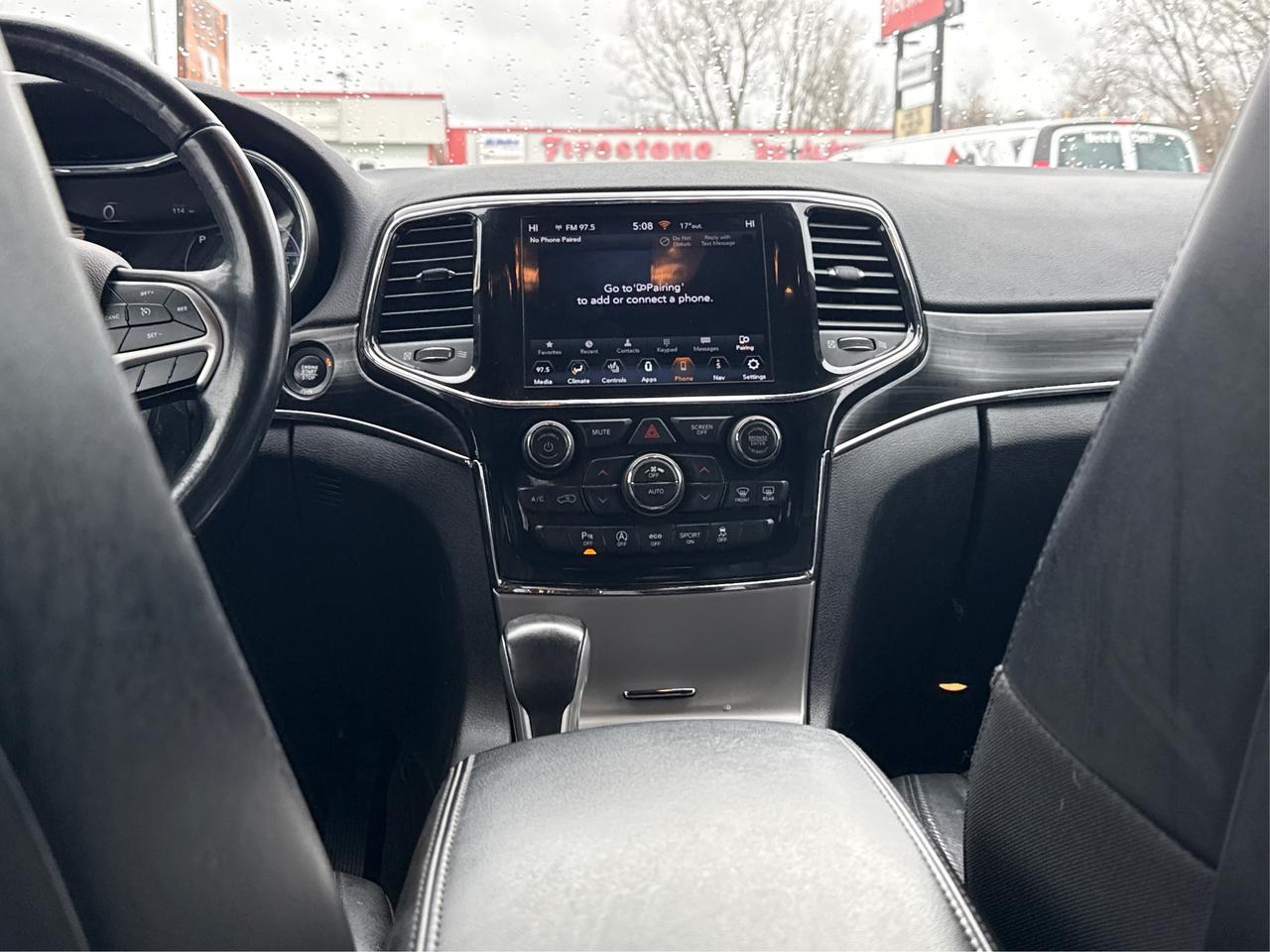 2021 Jeep Grand Cherokee AWD NAV LEATHER SUNROOF WE FINANCE ALL CREDIT! Photo