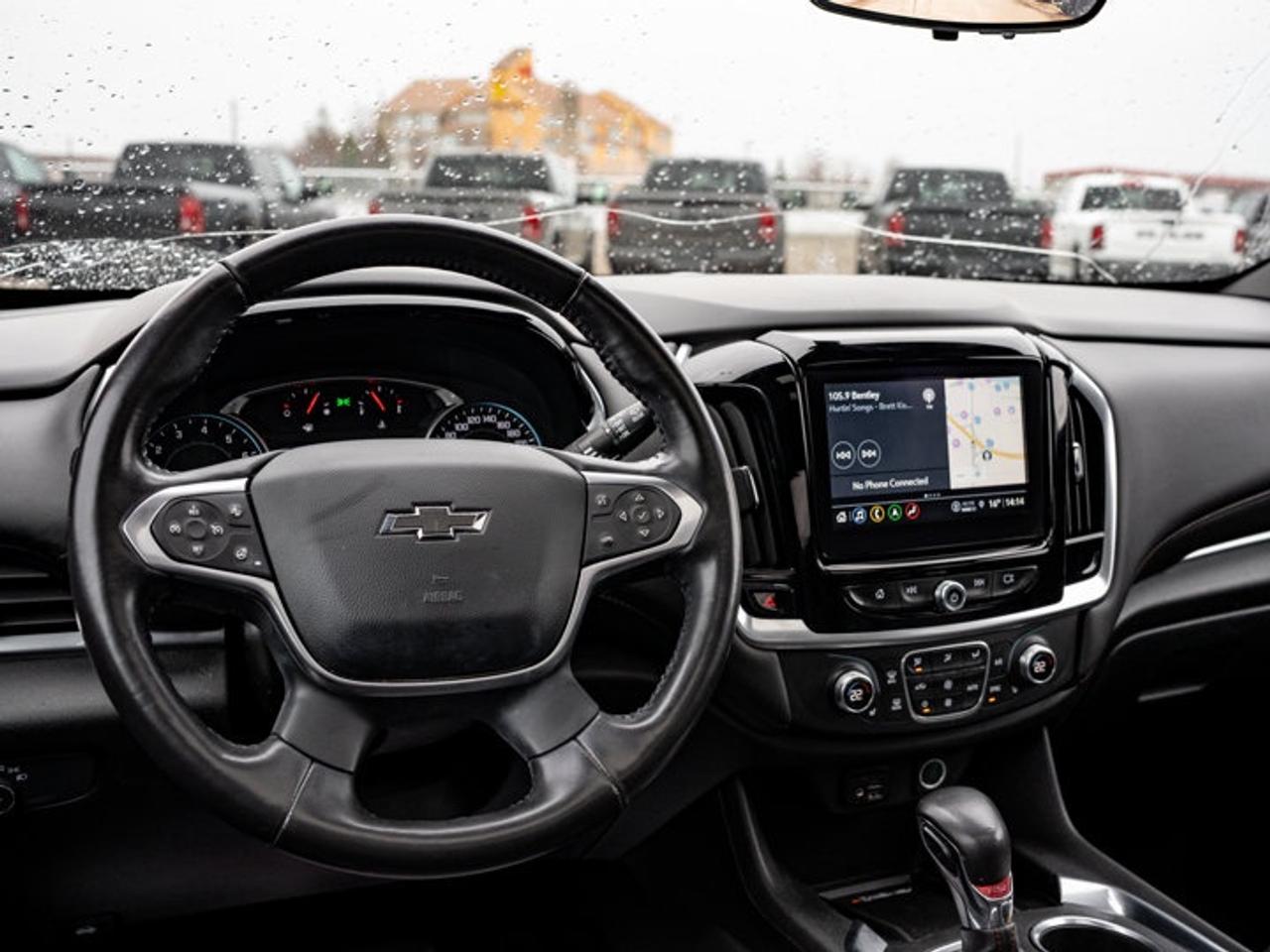 2022 Chevrolet Traverse RS Photo