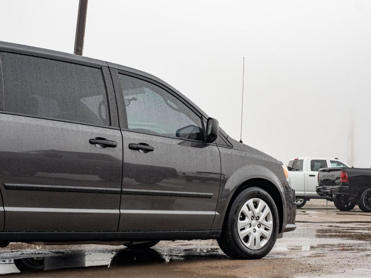 2015 Dodge Grand Caravan CANADA VALUE PACKAGE Photo