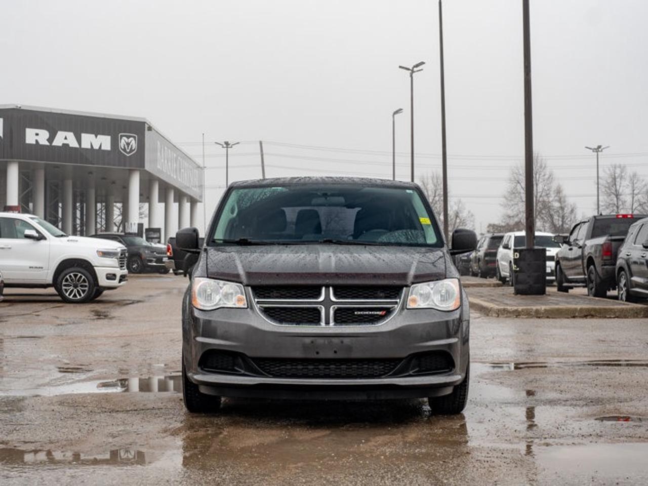 2015 Dodge Grand Caravan CANADA VALUE PACKAGE Photo