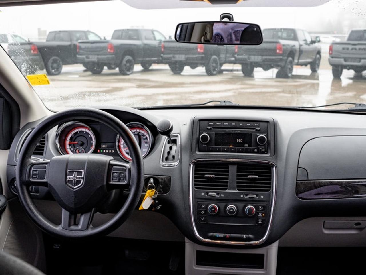 2015 Dodge Grand Caravan CANADA VALUE PACKAGE Photo