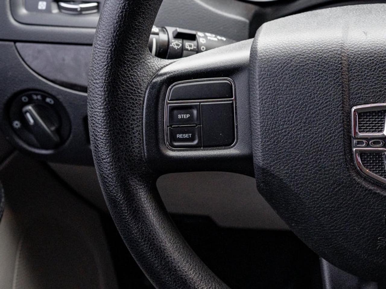 2015 Dodge Grand Caravan CANADA VALUE PACKAGE Photo