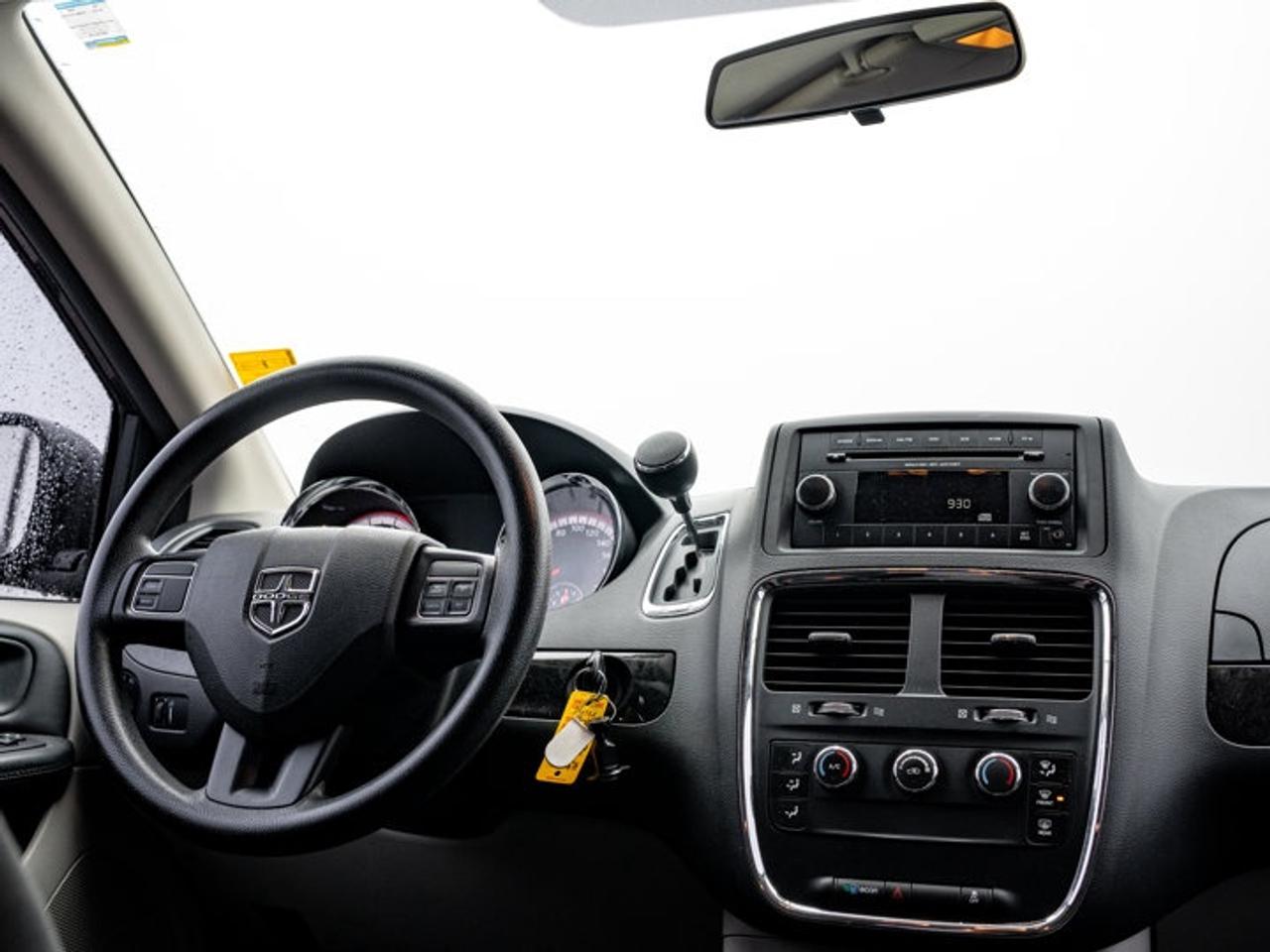 2015 Dodge Grand Caravan CANADA VALUE PACKAGE Photo