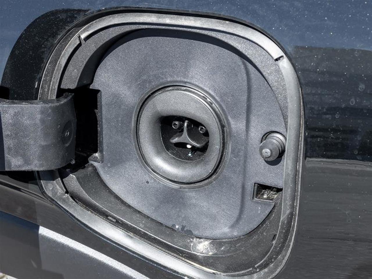 2027 Chevrolet Bolt RS Photo