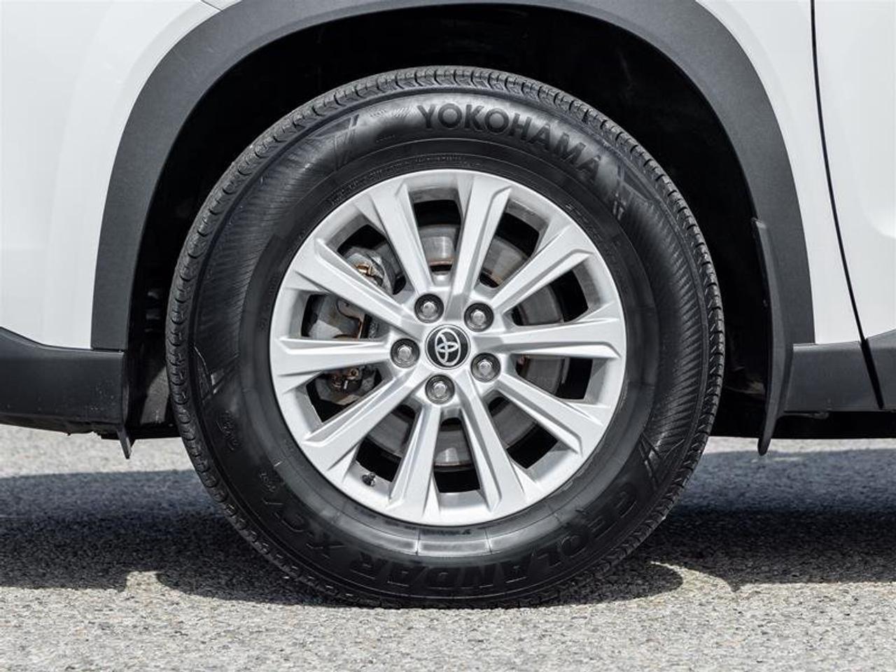 2024 Toyota Grand Highlander XLE AWD Backup Cam | Heated Seats | Wireless Charging | 3rd Row | XLE Photo