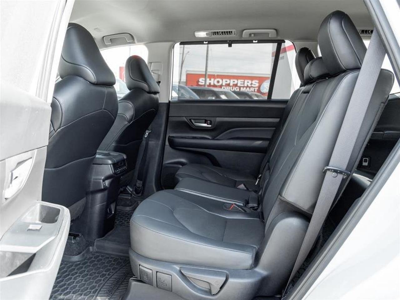 2024 Toyota Grand Highlander XLE AWD Backup Cam | Heated Seats | Wireless Charging | 3rd Row | XLE Photo