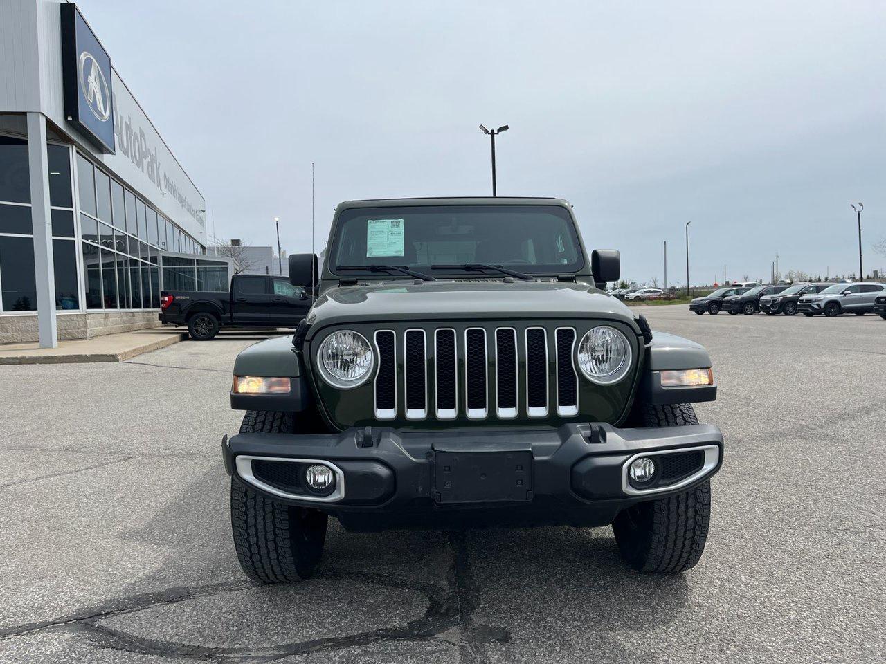 2022 Jeep Wrangler Unlimited Sahara 4X4 Photo2