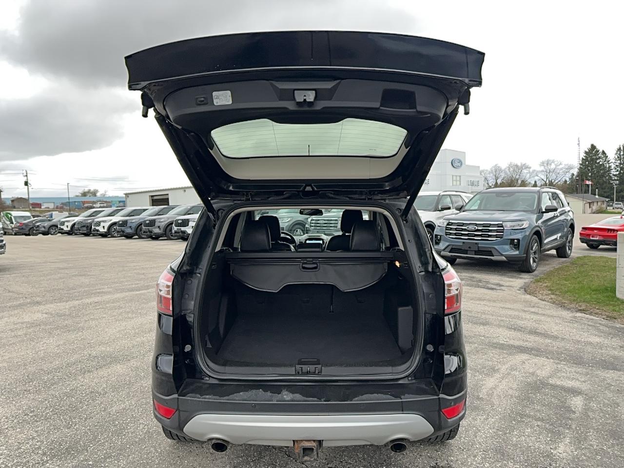 2018 Ford Escape Titanium 4WD Photo