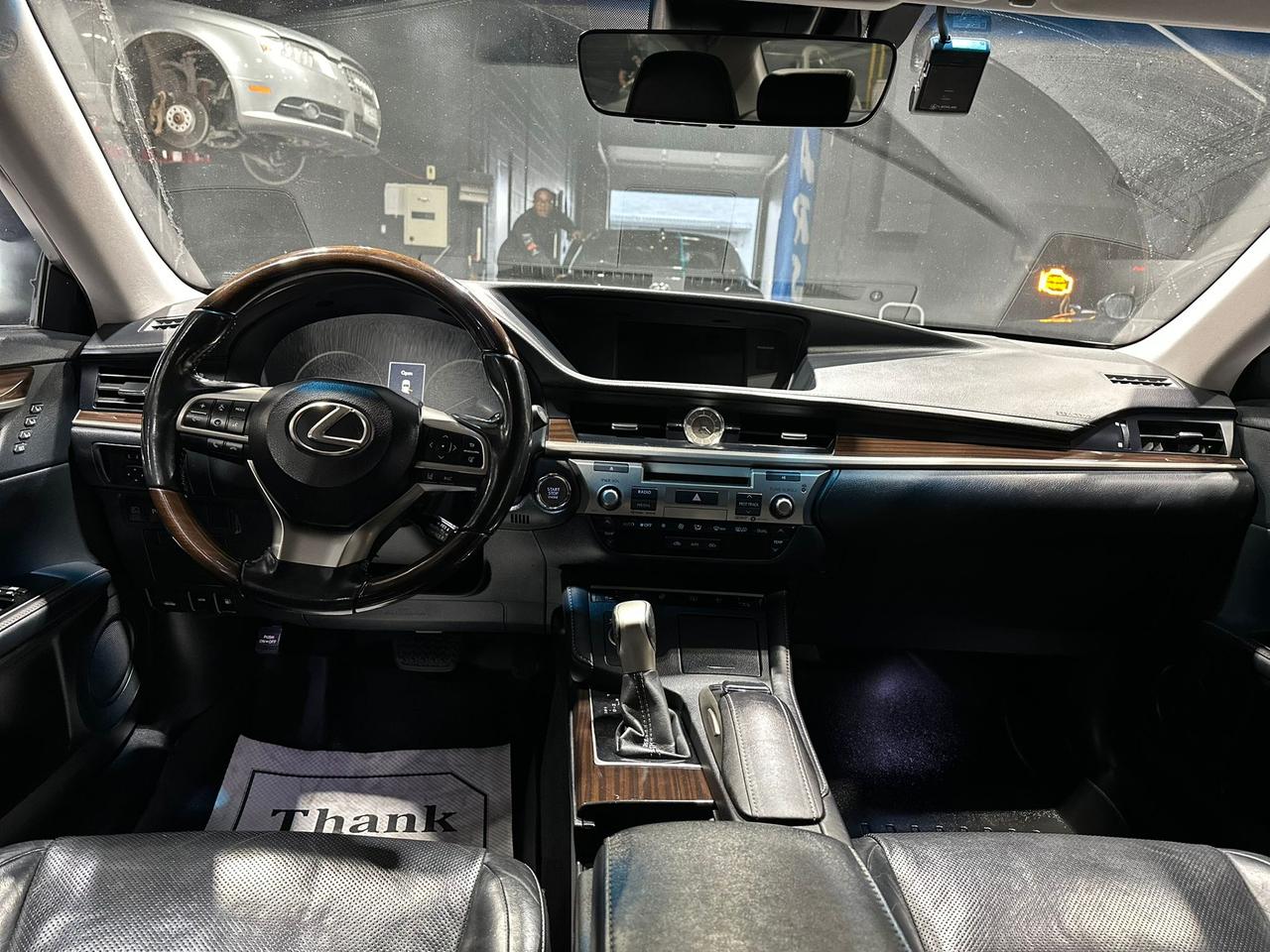 2017 Lexus ES 350  Photo