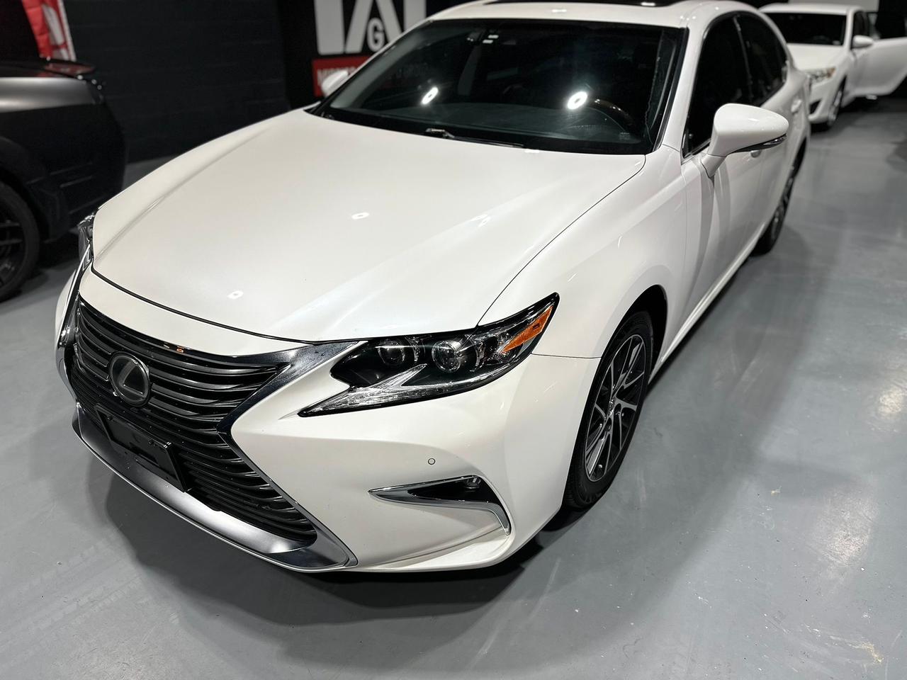 2017 Lexus ES 350 FWD